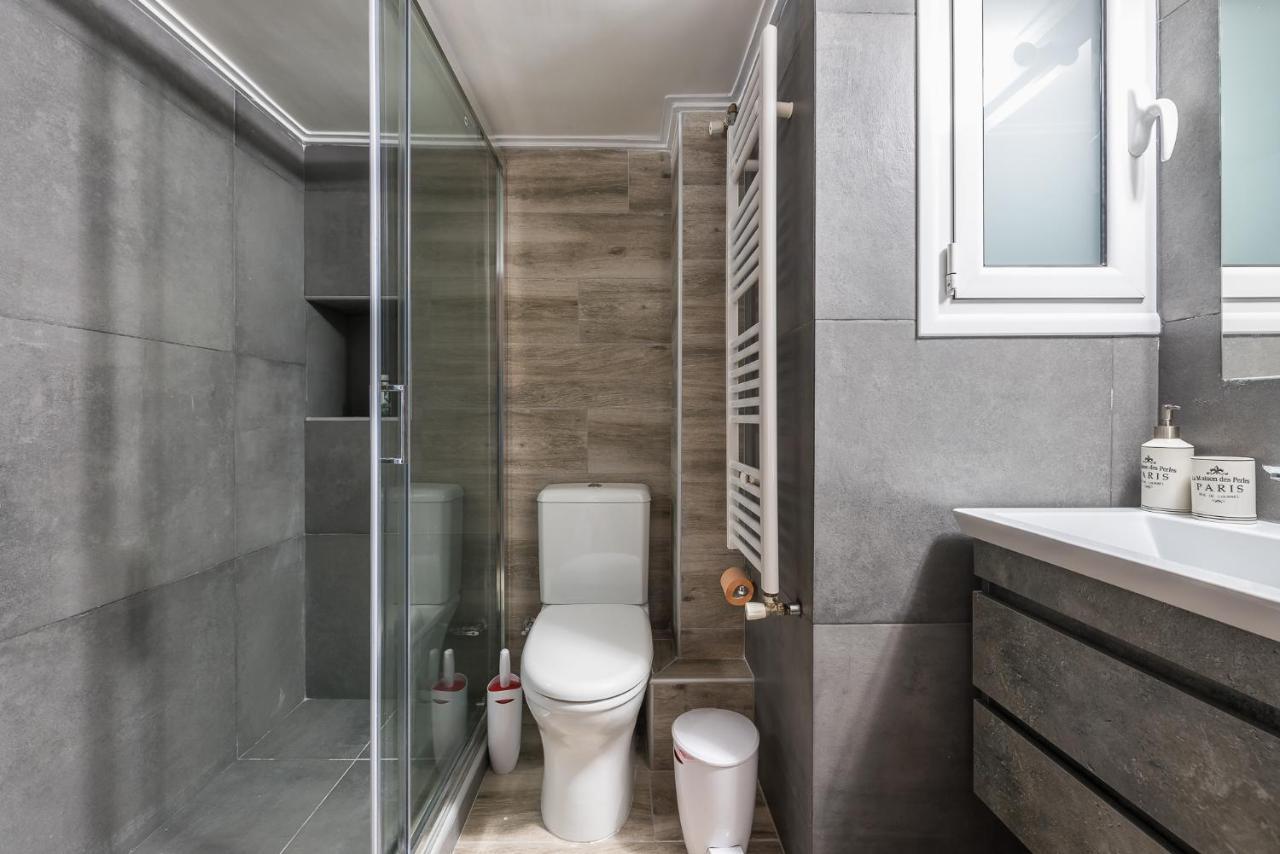 Modern Apartment Downtown Ateny Zewnętrze zdjęcie